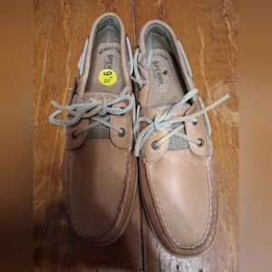 Womens Sperry Loafers NWT